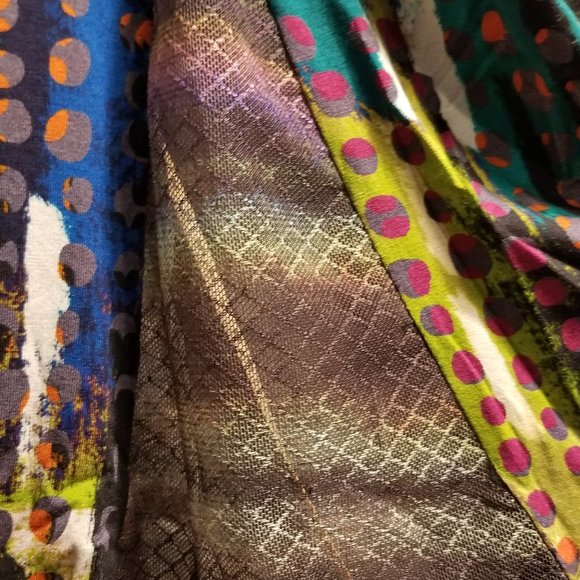 Lynn Ritchie Silver/Fun/Colorful Tunic - Picture 4 of 8